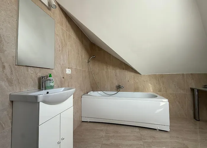 Bcb Aparts Park קלוז'-נאפוקה